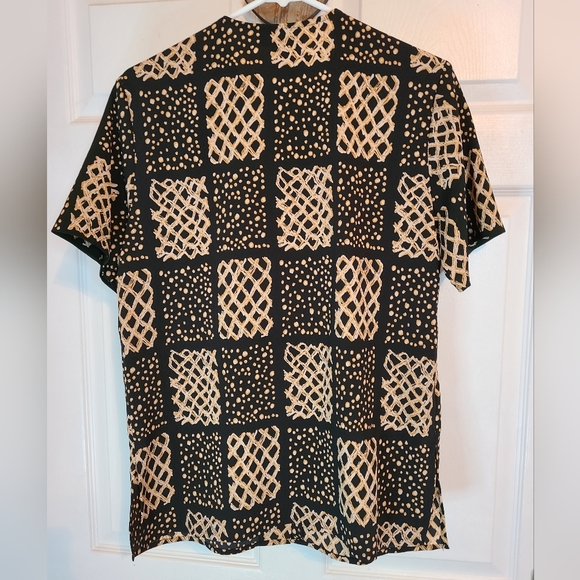 Notations Woman's Short Sleeve Blouse,  Size: Small  Color: Black w/ Patterning - Picture 7 of 9